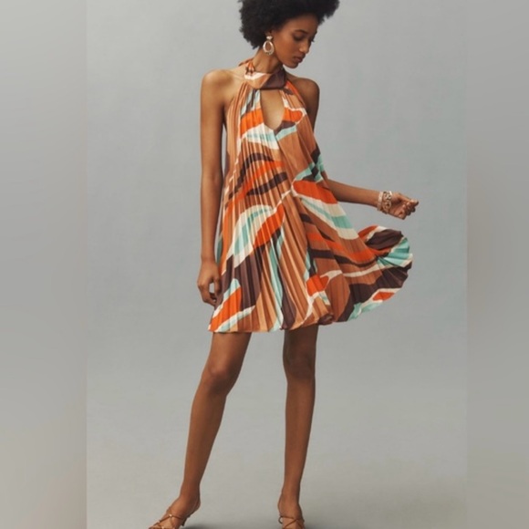 Hutch Dresses & Skirts - Anthropologie Hutch Pleated Swing Dress. Extra Large.